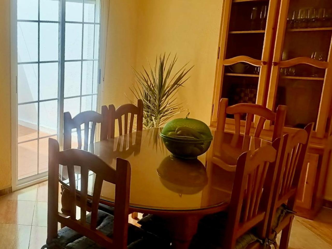 Chalet Adosado Con Azotea Andaluza Y Patio, Junto A La Playa Isla Cristina Ngoại thất bức ảnh